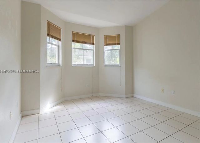 3 of 12 - 2755 Se 16th Avenue #202, Homestead, FL