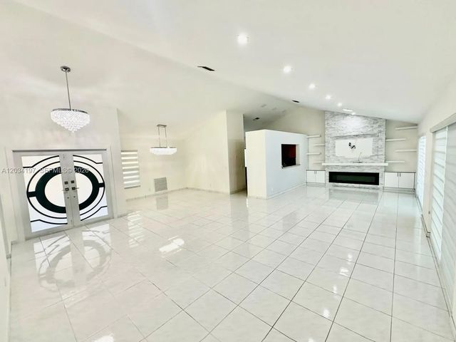 16328 Nw 11th Street, Pembroke Pines