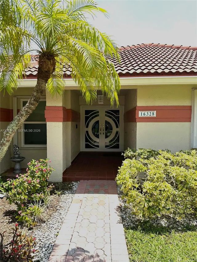 5 of 39 - 16328 Nw 11th Street, Pembroke Pines, FL