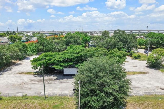 5 of 29 - 1st Ave Nw 1st Ave 166 Street, Miami, FL