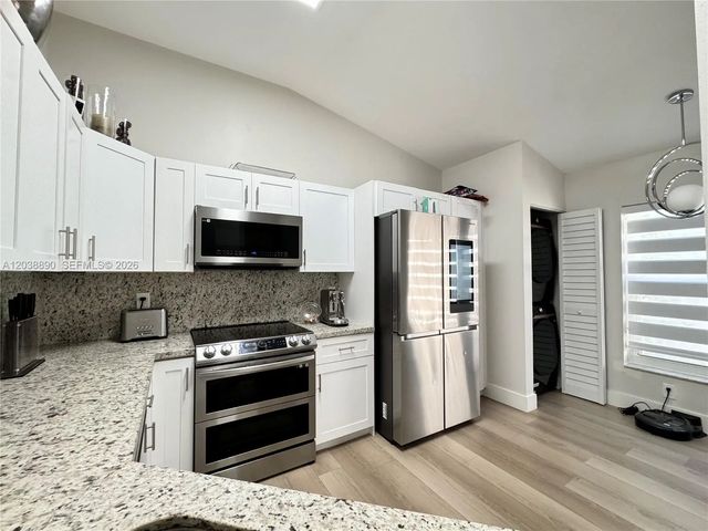 5 of 16 - 1480 Sweetbay Way, Hollywood, FL