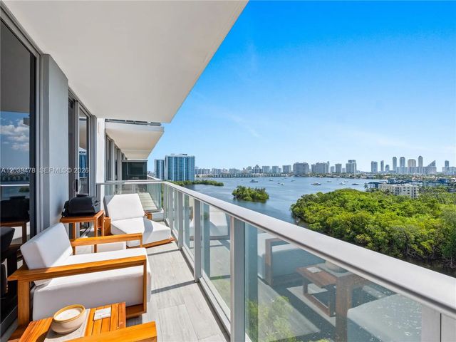16385 Biscayne Boulevard #1117, North Miami Beach