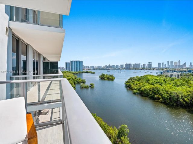 2 of 32 - 16385 Biscayne Boulevard #1117, North Miami Beach, FL