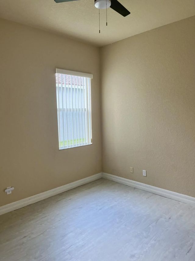 3 of 18 - 5579 55th Avenue, Vero Beach, FL
