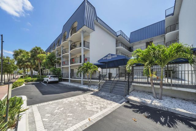 3 of 50 - 3909 N Ocean Boulevard #401, Fort Lauderdale, FL