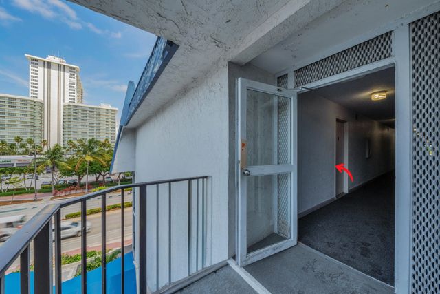 5 of 50 - 3909 N Ocean Boulevard #401, Fort Lauderdale, FL
