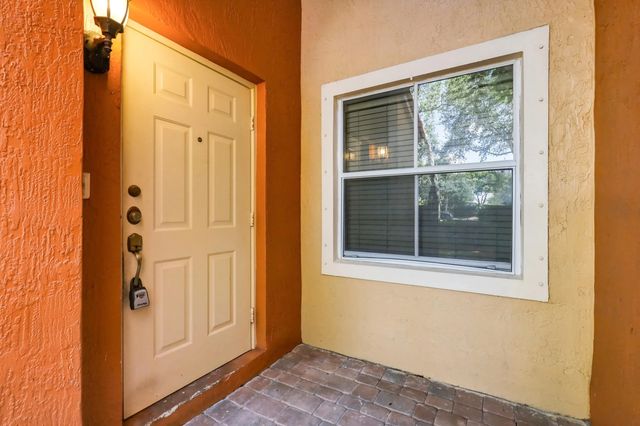 4 of 57 - 2107 Anchor Court, Fort Lauderdale, FL