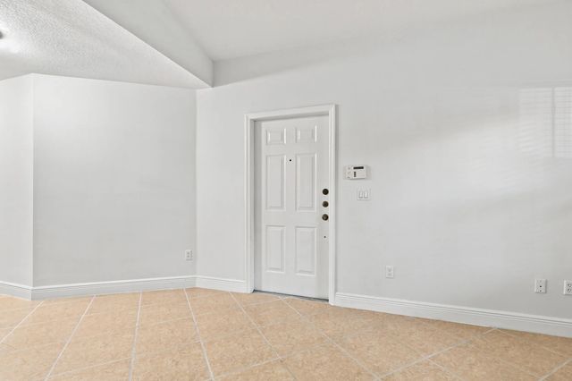 5 of 57 - 2107 Anchor Court, Fort Lauderdale, FL