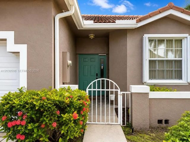 3 of 29 - 8090 S Aragon Boulevard #3, Sunrise, FL