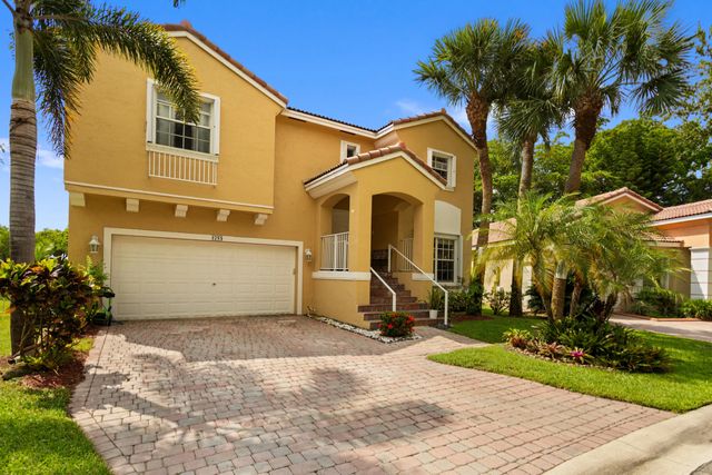 1753 Nw 74th Way, Pembroke Pines