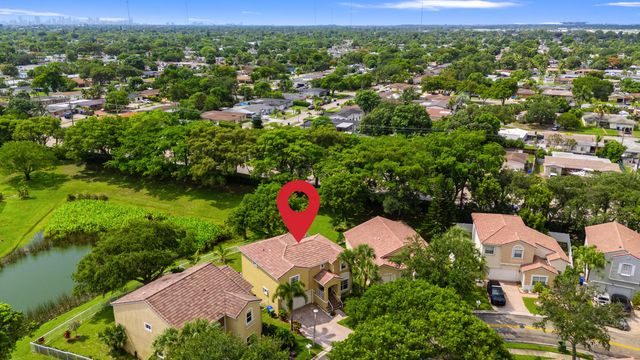 3 of 38 - 1753 Nw 74th Way, Pembroke Pines, FL