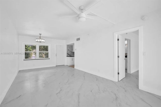 5 of 18 - 4143 N Ocean Boulevard #208, Fort Lauderdale, FL