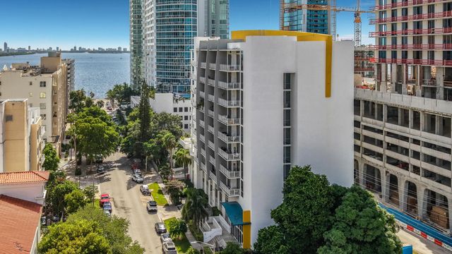 444 Ne 30th Street Ne #903, Miami