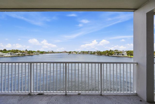 1201 S Riverside Drive #306, Pompano Beach
