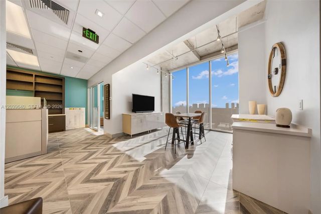 4 of 73 - 2980 Ne 207th Street #707-709, Aventura, FL