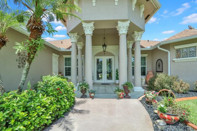 2 of 69 - 2043 Se Bisbee Street, Port St. Lucie, FL