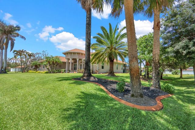 4 of 69 - 2043 Se Bisbee Street, Port St. Lucie, FL