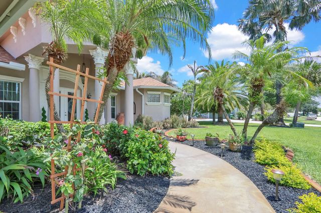 5 of 69 - 2043 Se Bisbee Street, Port St. Lucie, FL
