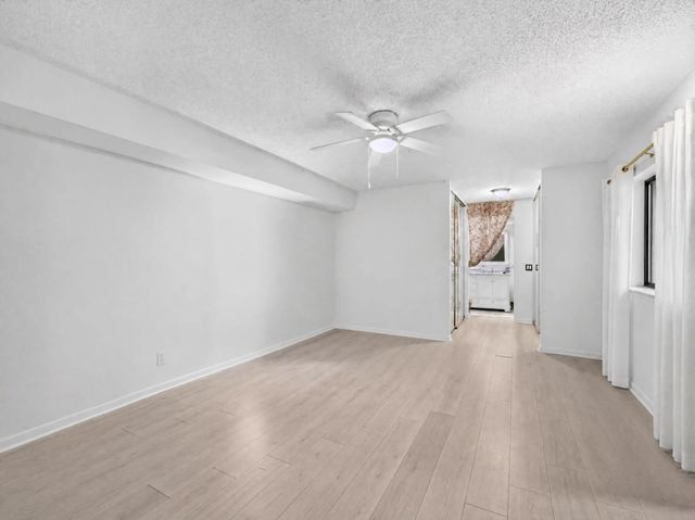 4 of 32 - 1519 15th Terrace, Palm Beach Gardens, FL