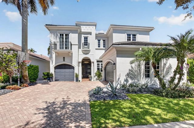 2 of 127 - 17936 Villa Club Way, Boca Raton, FL