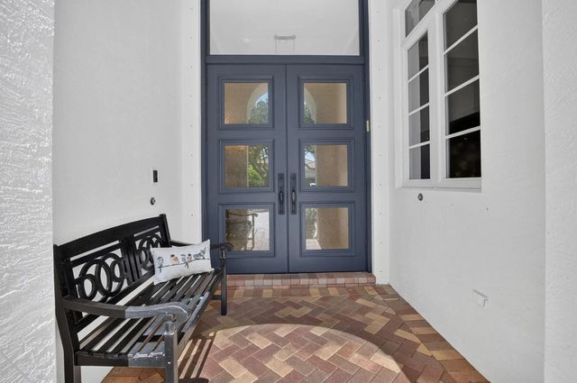 4 of 127 - 17936 Villa Club Way, Boca Raton, FL