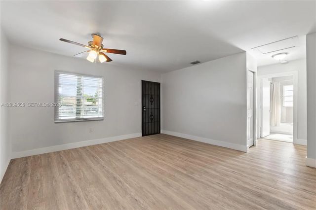 4 of 15 - 10544 Sw 182nd Street, Miami, FL