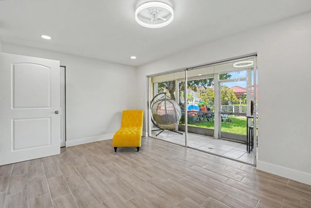 5 of 21 - 2202 Ne 36th Street #17, Lighthouse Point, FL