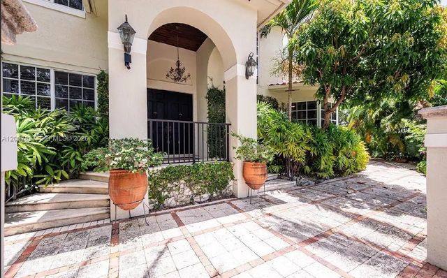 3 of 37 - 797 Glenridge Road, Key Biscayne, FL