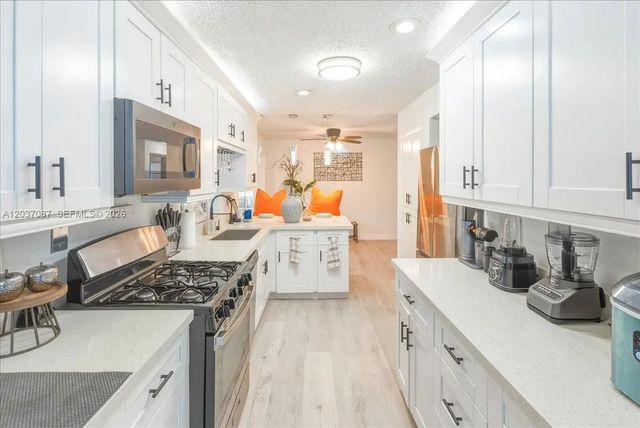 8580 Nw 20th Court, Sunrise