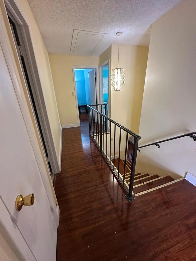 2 of 25 - 102 Pleasant Hill Lane, Tamarac, FL