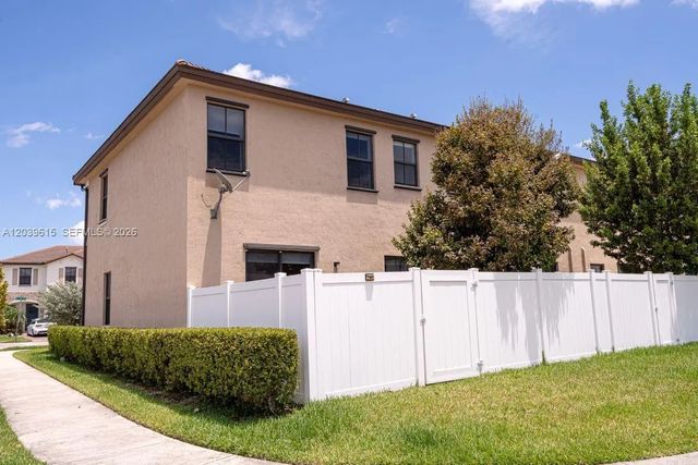 4 of 93 - 11064 W 33rd Way, Hialeah, FL