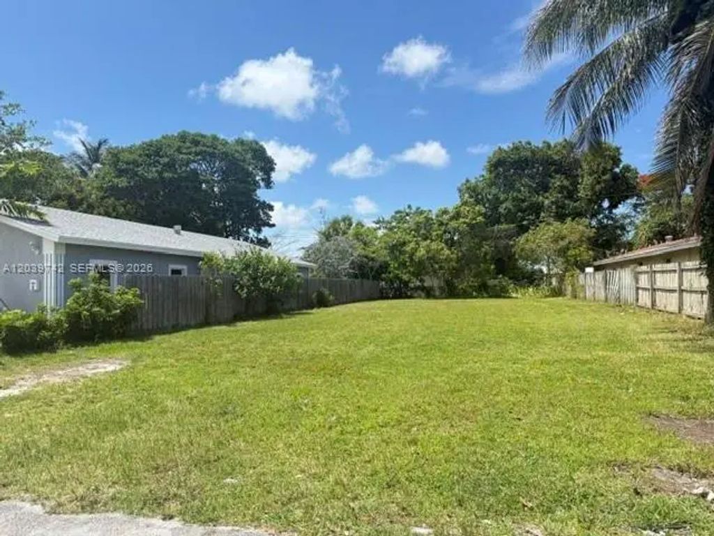 213 Nw 12th Street, Pompano Beach