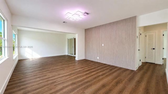 4 of 27 - 1155 Hayes Street, Hollywood, FL