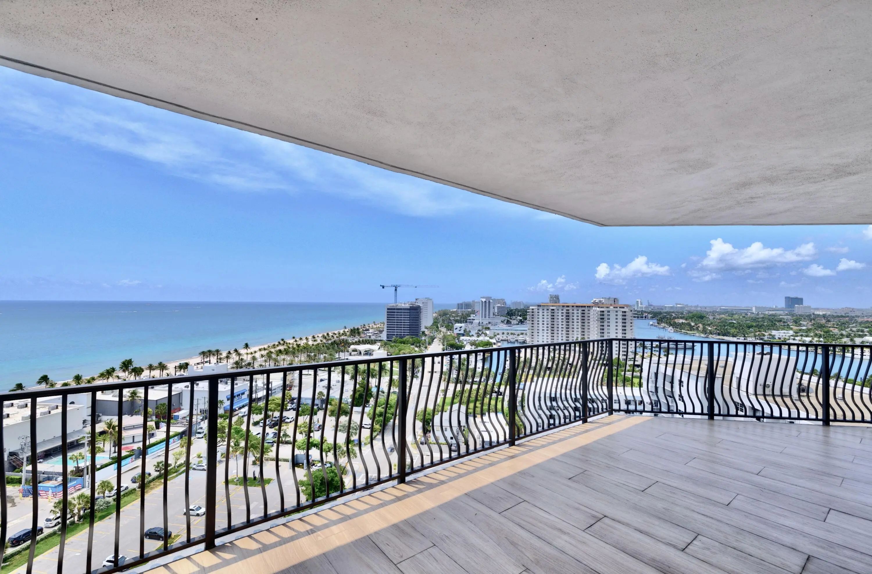 100 S Birch Road #1701a, Fort Lauderdale