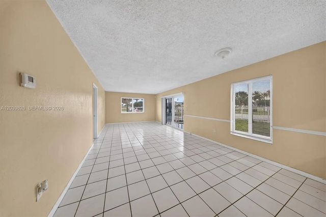 5 of 31 - 505 Nw 177th Street #103, Miami Gardens, FL