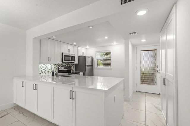3 of 22 - 3090 Holiday Springs Boulevard #unit 109, Margate, FL