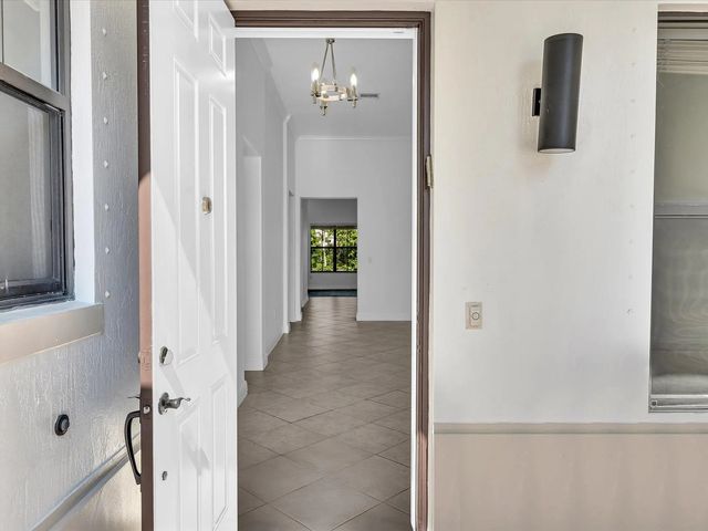 4 of 109 - 2680 Nw 84th Way, Pembroke Pines, FL