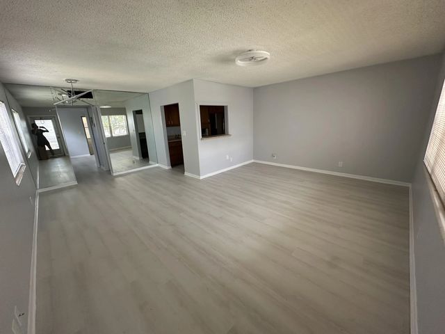 21 Salisbury A, West Palm Beach