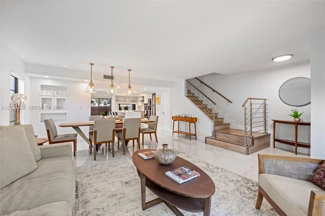 2771 Ne 164th Street #12, North Miami Beach