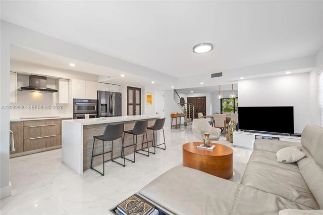 2 of 50 - 2771 Ne 164th Street #12, North Miami Beach, FL
