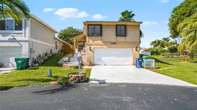 3 of 30 - 21808 Sw 99th Avenue, Cutler Bay, FL