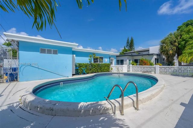 2120 Biarritz Drive, Miami Beach