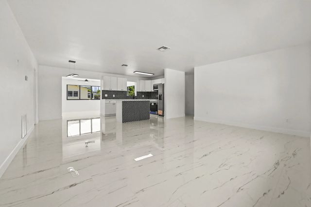 3 of 33 - 3645 Melaleuca Lane, Lake Worth, FL