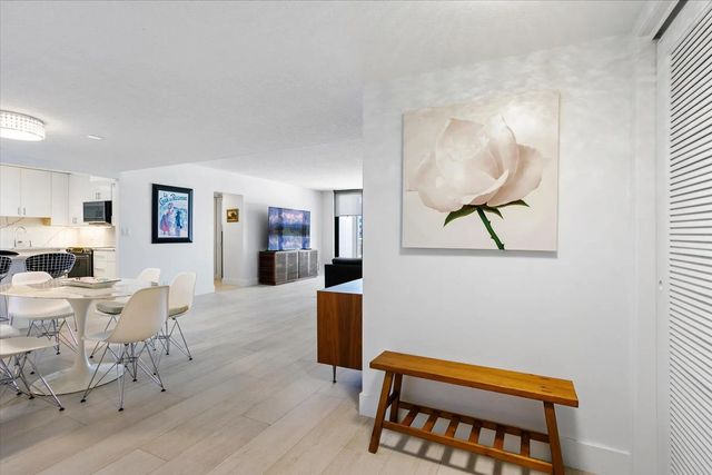 3 of 24 - 2860 S Ocean Boulevard #216, Palm Beach, FL