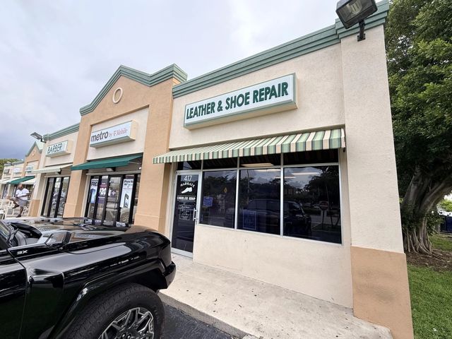 3 of 7 - 417 N State Road 7 #417, Margate, FL