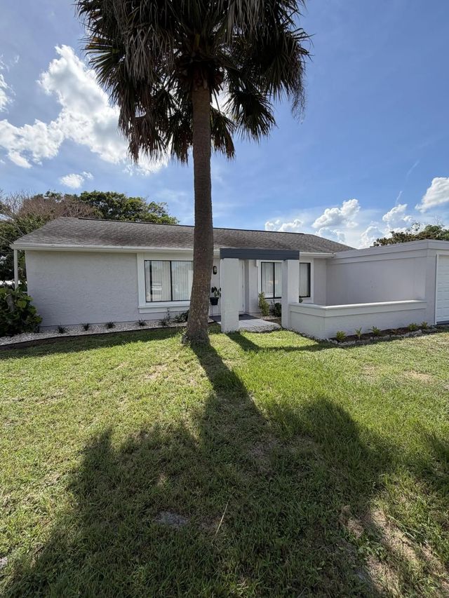 1812 Se Elkhart Terrace, Port St. Lucie