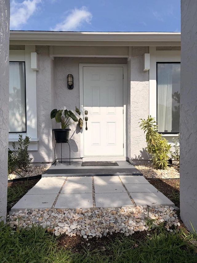 4 of 35 - 1812 Se Elkhart Terrace, Port St. Lucie, FL