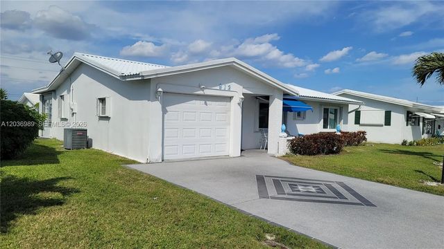 3 of 30 - 913 Sw 3rd Avenue, Boynton Beach, FL