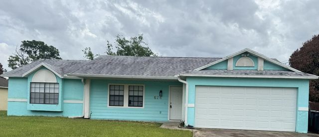 3 of 14 - 674 Sw Violet Avenue, Port St. Lucie, FL