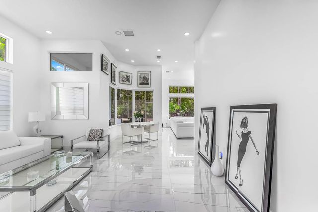 5 of 55 - 623 Sw Lake Charles Circle, Port St. Lucie, FL
